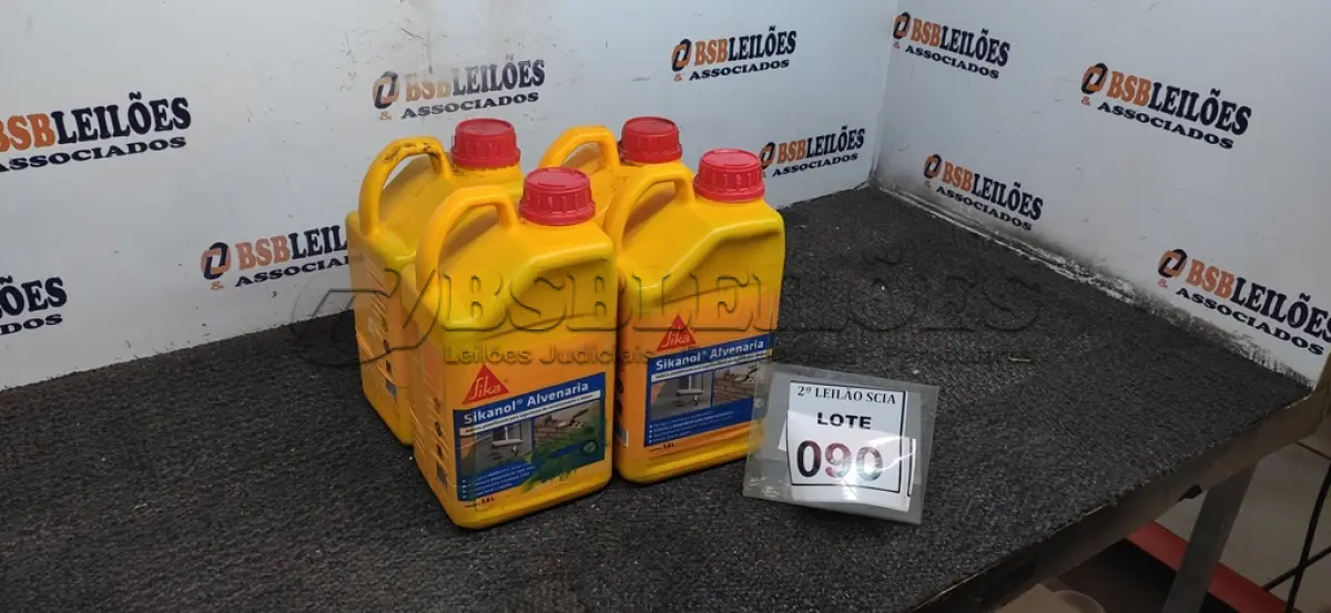 LOTE 090 - 04 ADITIVOS PLASTIFICANTE PARA ARGAMASSA DE ASSENTAMENTO E REBOCO COM 3,6L MARCA SIKA.  (NO ESTADO) ATENÇÃO! FAZER A VISITAÇÃO ANTES DE ARREMATAR, NÃO SABEMOS SE FUNCIONA. LEILÃO NÃO TEM GARANTIA E NEM DEVOLUÇÃO, SUJEITO A POSSÍVEIS AVARIAS VISÍVEIS/OCULTAS E/OU AUSÊNCIA DE COMPONENTES.