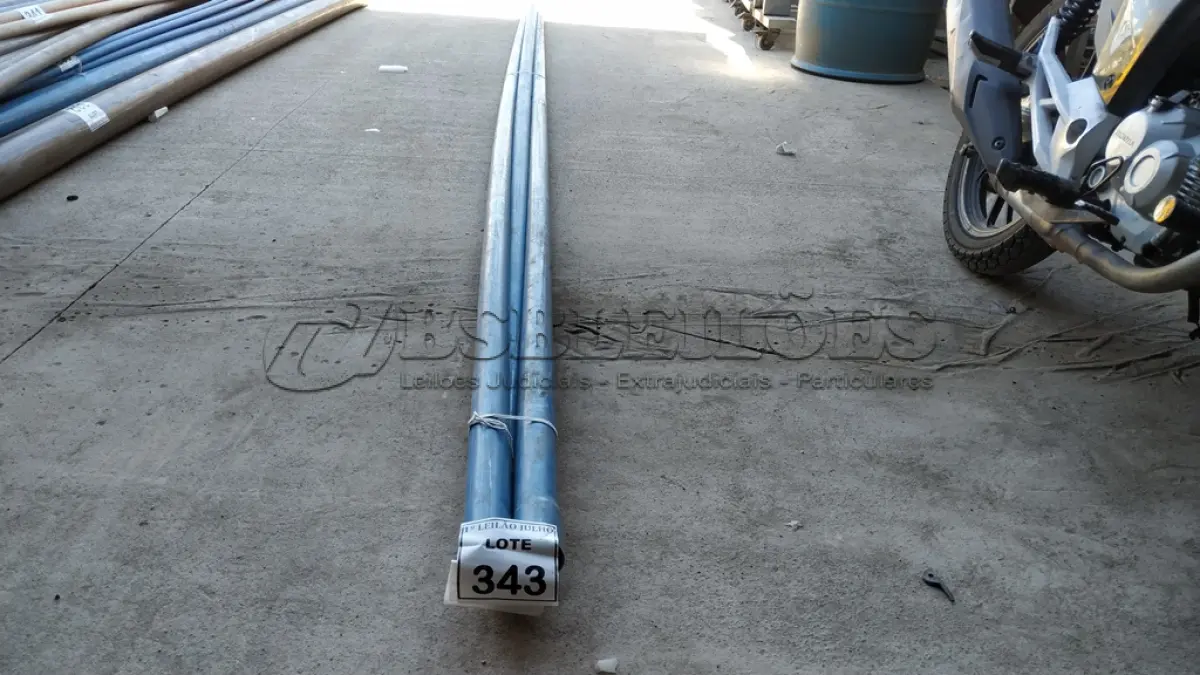 LOTE 343 - 03 TUBOS DE PVC 50MM IRRIGAÇÃO. (NO ESTADO) ATENÇÃO! FAZER A VISITAÇÃO ANTES DE ARREMATAR, NÃO SABEMOS SE FUNCIONA. LEILÃO NÃO TEM GARANTIA E NEM DEVOLUÇÃO, SUJEITO A POSSÍVEIS AVARIAS VISÍVEIS/OCULTAS E/OU AUSÊNCIA DE COMPONENTES.
