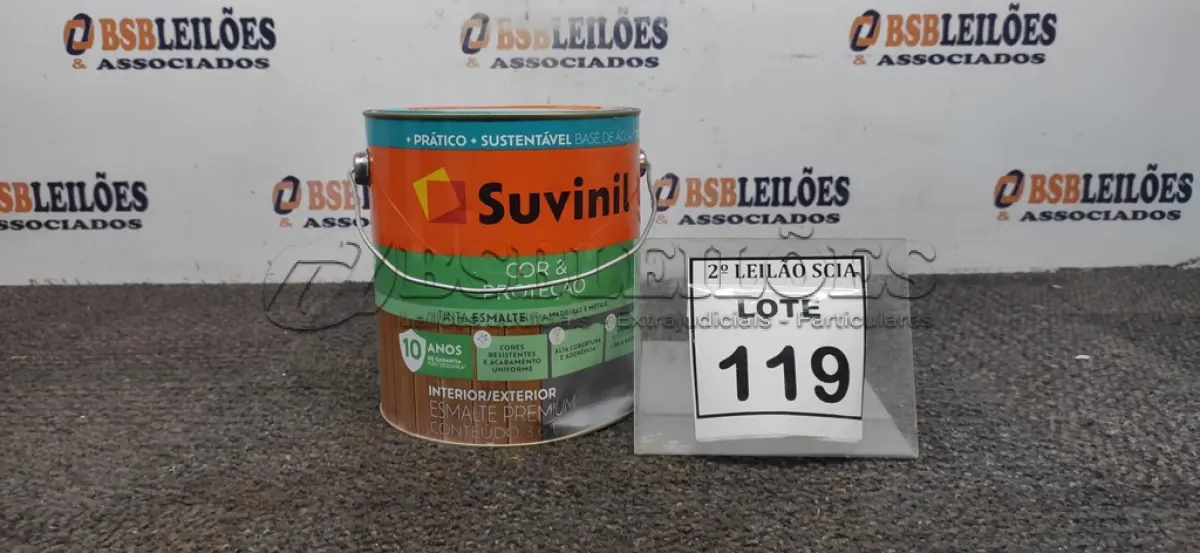LOTE 119 - 01 LATA DE TINTA ESMALTE PARA MADEIRAS E METAIS NA COR BRILHANTE AMARELO OURO DE 3,6L MARCA SUVINIL. (NOVO) (NO ESTADO) ATENÇÃO! FAZER A VISITAÇÃO ANTES DE ARREMATAR, NÃO SABEMOS SE FUNCIONA. LEILÃO NÃO TEM GARANTIA E NEM DEVOLUÇÃO, SUJEITO A POSSÍVEIS AVARIAS VISÍVEIS/OCULTAS E/OU AUSÊNCIA DE COMPONENTES.