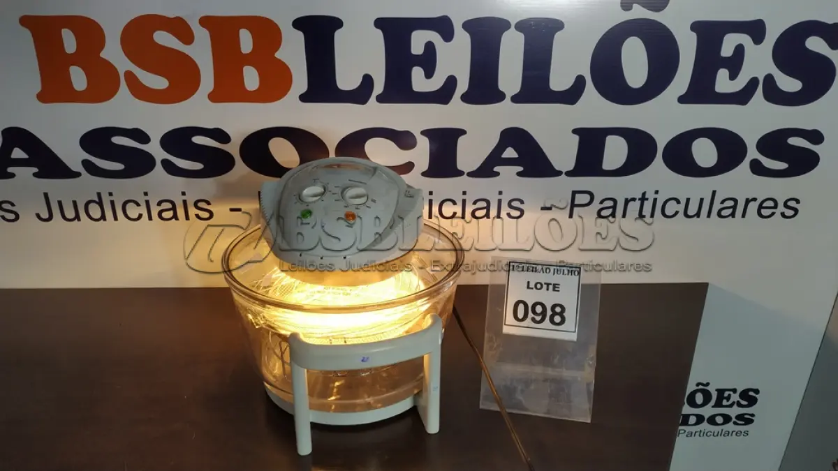 LOTE 098 - 01 FORNO TURBO. (NO ESTADO) ATENÇÃO! FAZER A VISITAÇÃO ANTES DE ARREMATAR, NÃO SABEMOS SE FUNCIONA. LEILÃO NÃO TEM GARANTIA E NEM DEVOLUÇÃO, SUJEITO A POSSÍVEIS AVARIAS VISÍVEIS/OCULTAS E/OU AUSÊNCIA DE COMPONENTES.