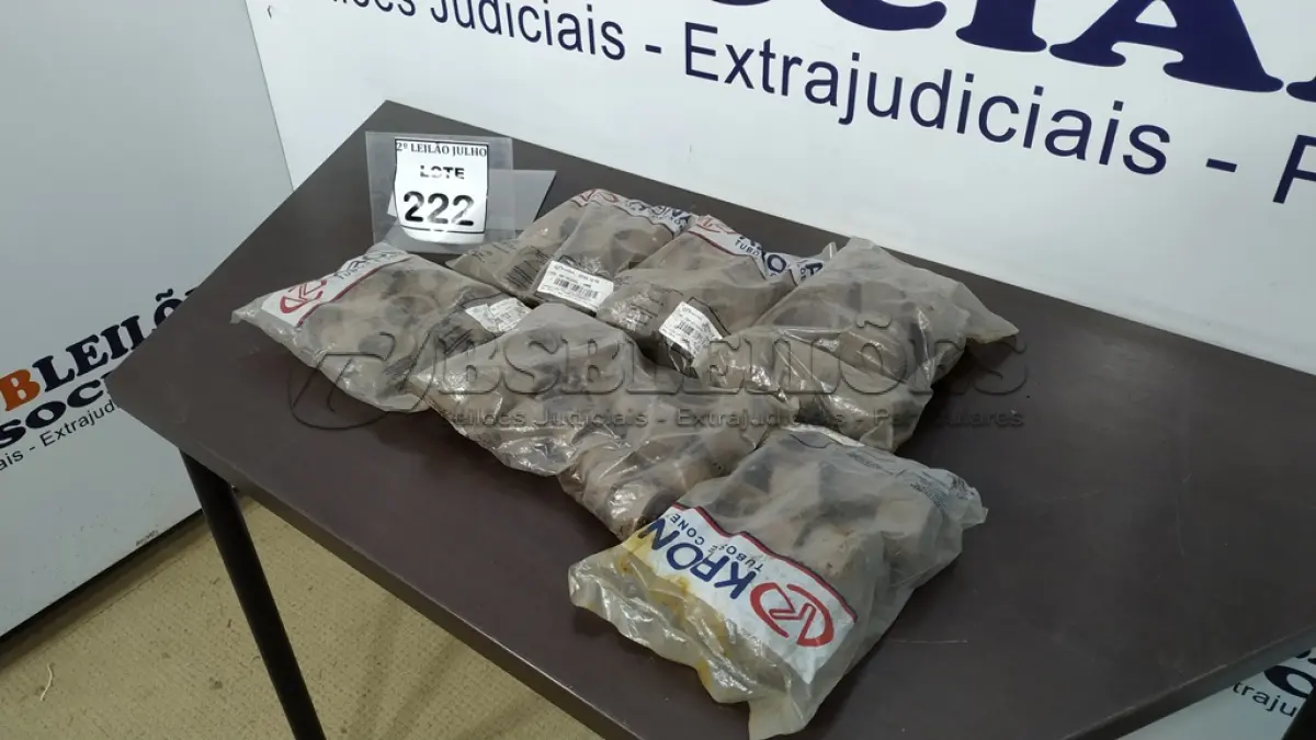 LOTE 222 - 01 LOTE COM VÁRIOS CAP SOLDÁVEL DE MEDIDAS DIVERSAS. (NO ESTADO) ATENÇÃO! FAZER A VISITAÇÃO ANTES DE ARREMATAR, NÃO SABEMOS SE FUNCIONA. LEILÃO NÃO TEM GARANTIA E NEM DEVOLUÇÃO, SUJEITO A POSSÍVEIS AVARIAS VISÍVEIS/OCULTAS E/OU AUSÊNCIA DE COMPONENTES.