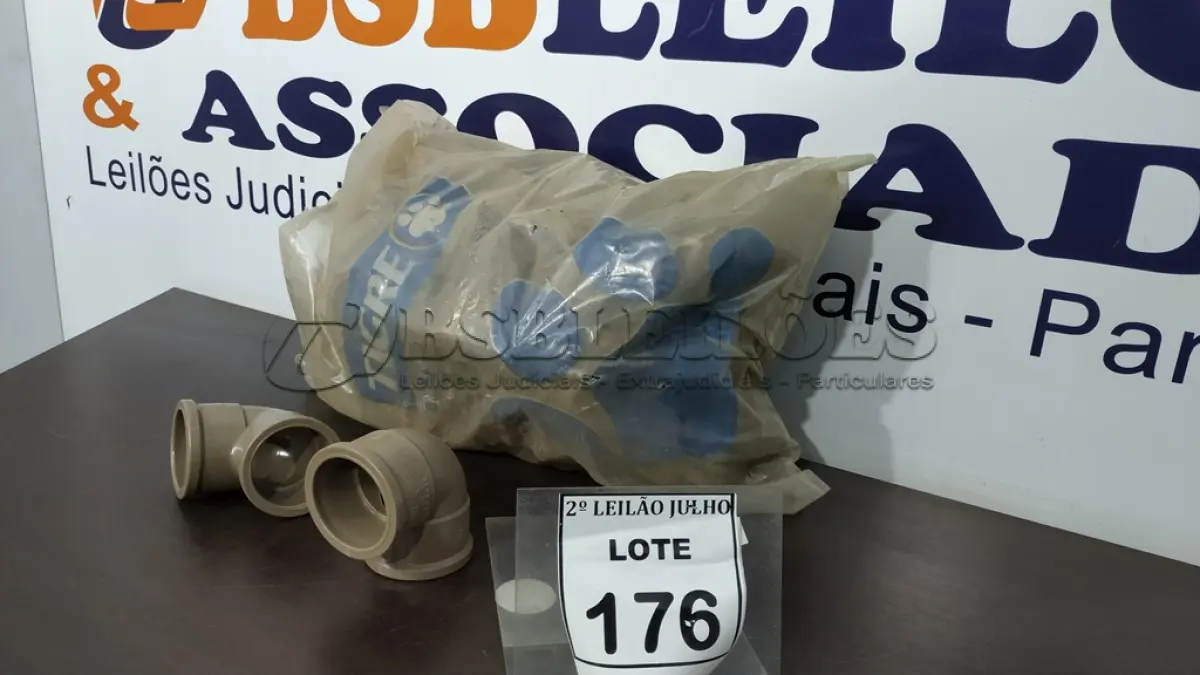 LOTE 176 - 01 LOTE COM VÁRIOS JOELHOS 90° SOLDÁVEL 60MM MARCA TIGRE. (NO ESTADO) ATENÇÃO! FAZER A VISITAÇÃO ANTES DE ARREMATAR, NÃO SABEMOS SE FUNCIONA. LEILÃO NÃO TEM GARANTIA E NEM DEVOLUÇÃO, SUJEITO A POSSÍVEIS AVARIAS VISÍVEIS/OCULTAS E/OU AUSÊNCIA DE COMPONENTES.