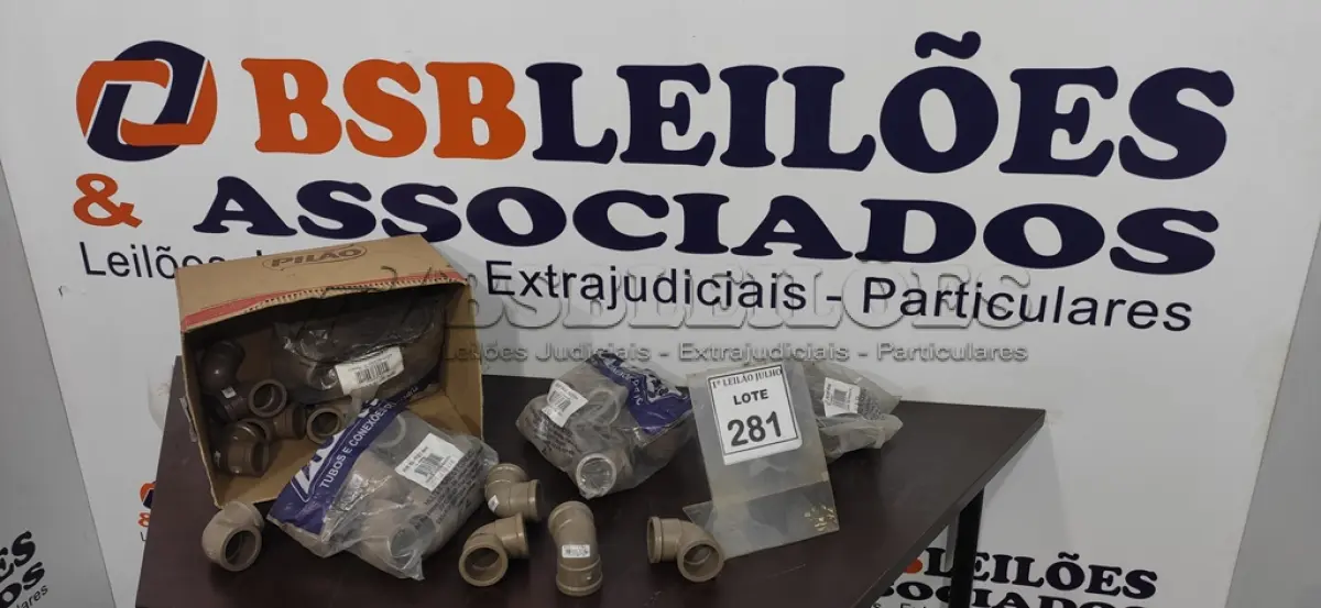 LOTE 281 - 01 LOTE COM GRANDE QUANTIDADE DE JOELHOS HIDRÁULICOS 90-40MM. (NO ESTADO) ATENÇÃO! FAZER A VISITAÇÃO ANTES DE ARREMATAR, NÃO SABEMOS SE FUNCIONA. LEILÃO NÃO TEM GARANTIA E NEM DEVOLUÇÃO, SUJEITO A POSSÍVEIS AVARIAS VISÍVEIS/OCULTAS E/OU AUSÊNCIA DE COMPONENTES.