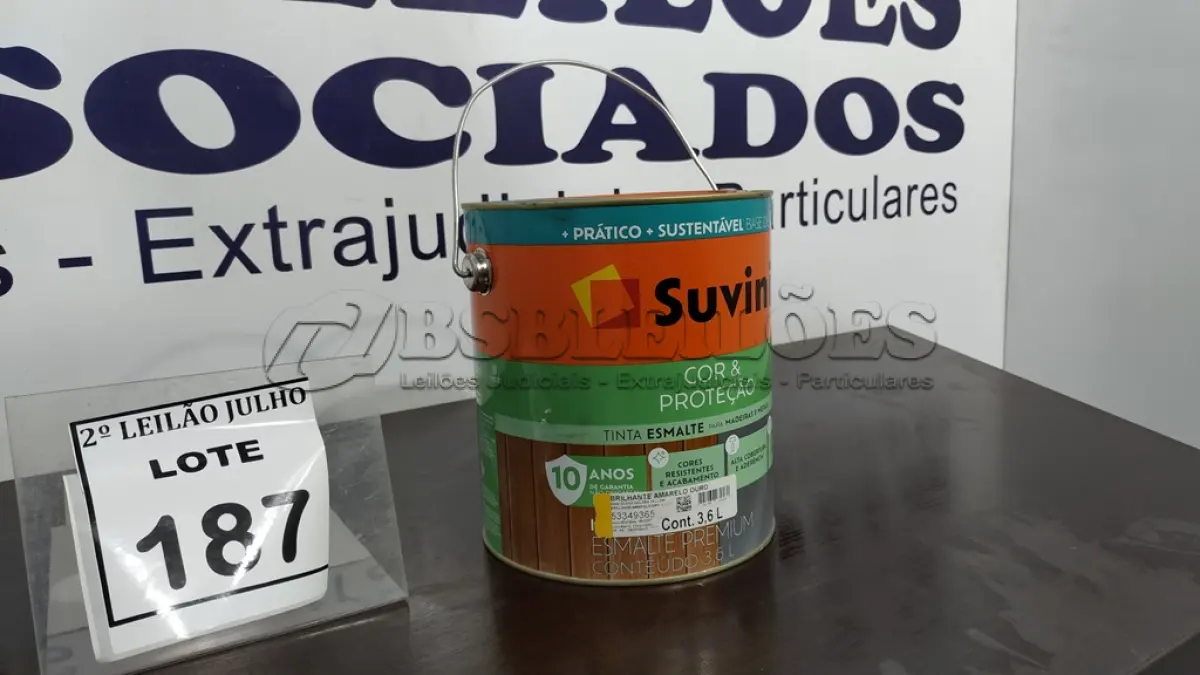 LOTE 187 - 01 LATA DE TINTA ESMALTE DE 3,6L NA COR BRILHANTE AMARELO OURO MARCA SUVINIL. (NO ESTADO) ATENÇÃO! FAZER A VISITAÇÃO ANTES DE ARREMATAR, NÃO SABEMOS SE FUNCIONA. LEILÃO NÃO TEM GARANTIA E NEM DEVOLUÇÃO, SUJEITO A POSSÍVEIS AVARIAS VISÍVEIS/OCULTAS E/OU AUSÊNCIA DE COMPONENTES.