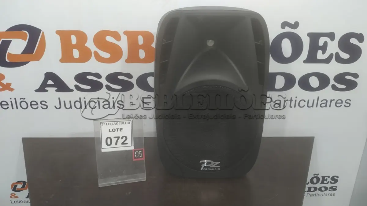 LOTE 072 - 01 CAIXA DE SOM PZPROPASSIVE PX-12. (NO ESTADO) ATENÇÃO! FAZER A VISITAÇÃO ANTES DE ARREMATAR, NÃO SABEMOS SE FUNCIONA. LEILÃO NÃO TEM GARANTIA E NEM DEVOLUÇÃO, SUJEITO A POSSÍVEIS AVARIAS VISÍVEIS/OCULTAS E/OU AUSÊNCIA DE COMPONENTES.