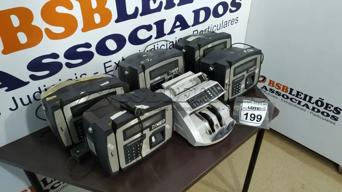 LOTE 199 - 05 RELÓGIOS DE PONTO MARCA DIMEP E 01 MÁQUINA DE CONTAR CÉDULAS. (NO ESTADO) ATENÇÃO! FAZER A VISITAÇÃO ANTES DE ARREMATAR, NÃO SABEMOS SE FUNCIONA. LEILÃO NÃO TEM GARANTIA E NEM DEVOLUÇÃO, SUJEITO A POSSÍVEIS AVARIAS VISÍVEIS/OCULTAS E/OU AUSÊNCIA DE COMPONENTES.