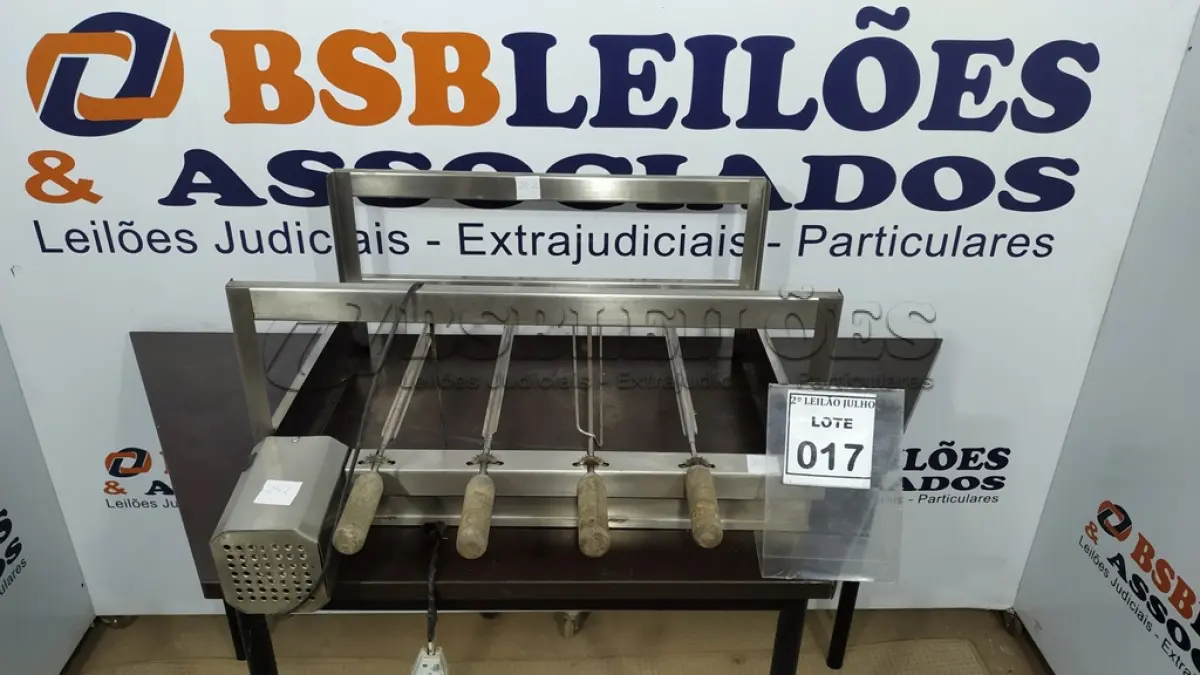 LOTE 017 - 01 GIRA ESPETO 60CM. (NO ESTADO) ATENÇÃO! FAZER A VISITAÇÃO ANTES DE ARREMATAR, NÃO SABEMOS SE FUNCIONA. LEILÃO NÃO TEM GARANTIA E NEM DEVOLUÇÃO, SUJEITO A POSSÍVEIS AVARIAS VISÍVEIS/OCULTAS E/OU AUSÊNCIA DE COMPONENTES.