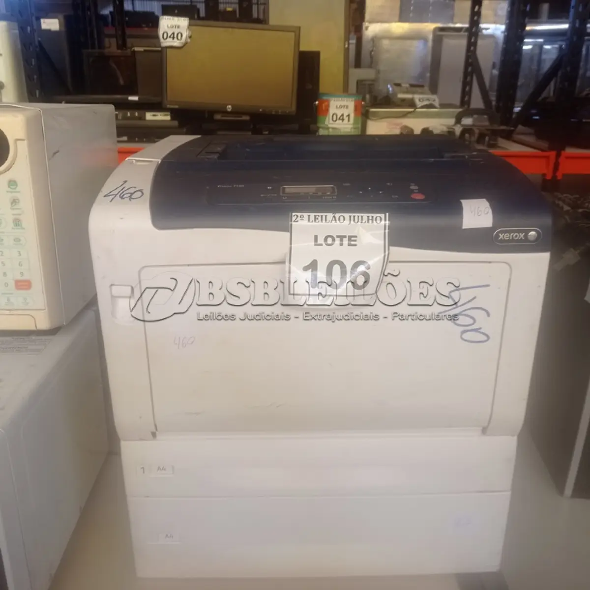 LOTE 106 - 01 IMPRESSORA MULTIFUNCIONAL PHASER 7100. (NO ESTADO) ATENÇÃO! FAZER A VISITAÇÃO ANTES DE ARREMATAR, NÃO SABEMOS SE FUNCIONA. LEILÃO NÃO TEM GARANTIA E NEM DEVOLUÇÃO, SUJEITO A POSSÍVEIS AVARIAS VISÍVEIS/OCULTAS E/OU AUSÊNCIA DE COMPONENTES.