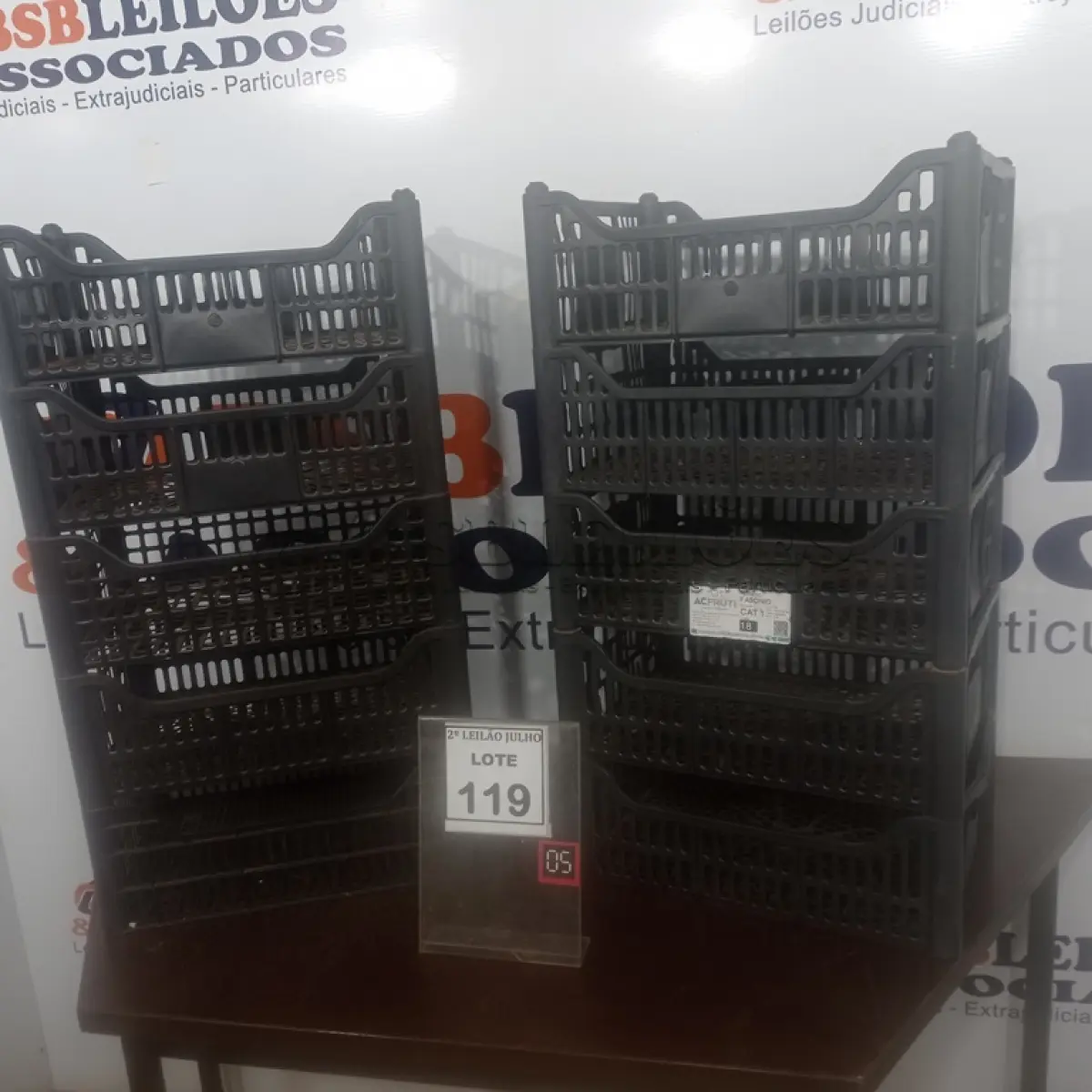 LOTE 119 - 10 CESTAS ORGANIZADORAS. (NO ESTADO) ATENÇÃO! FAZER A VISITAÇÃO ANTES DE ARREMATAR, NÃO SABEMOS SE FUNCIONA. LEILÃO NÃO TEM GARANTIA E NEM DEVOLUÇÃO, SUJEITO A POSSÍVEIS AVARIAS VISÍVEIS/OCULTAS E/OU AUSÊNCIA DE COMPONENTES.