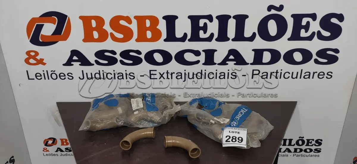 LOTE 289 - 01 LOTE COM VÁRIAS CURVAS SOLDÁVEIS 40MM. (NO ESTADO) ATENÇÃO! FAZER A VISITAÇÃO ANTES DE ARREMATAR, NÃO SABEMOS SE FUNCIONA. LEILÃO NÃO TEM GARANTIA E NEM DEVOLUÇÃO, SUJEITO A POSSÍVEIS AVARIAS VISÍVEIS/OCULTAS E/OU AUSÊNCIA DE COMPONENTES.