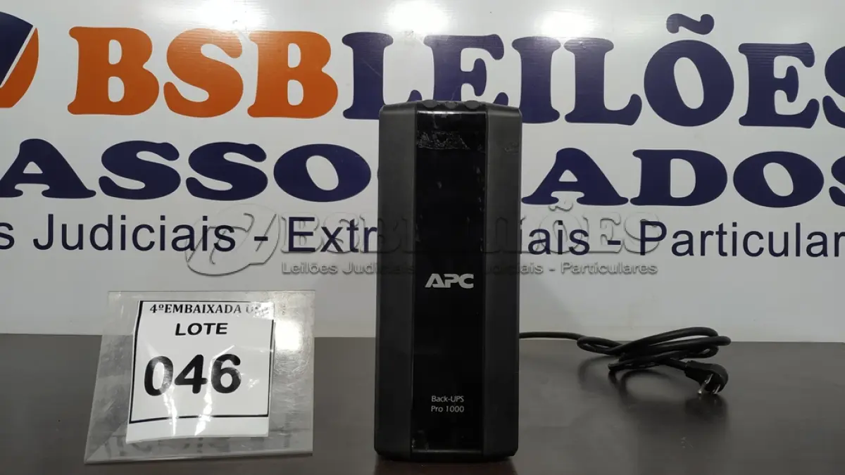 LOTE 046 - 01 APC UPS UNIT. (NO ESTADO EM QUE SE ENCONTRA. SUJEITO A AVARIAS OCULTAS/VISÍVEIS.) 3B1135X18443