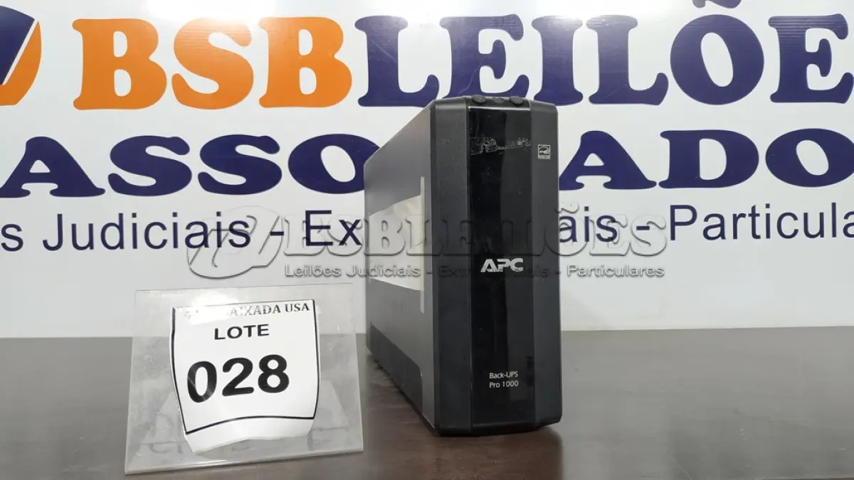 LOTE 028 - 01 APC UPS UNIT. (NO ESTADO EM QUE SE ENCONTRA. SUJEITO A AVARIAS OCULTAS/VISÍVEIS.) 3B1411X18376