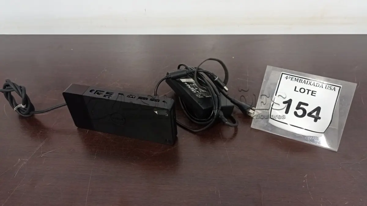 LOTE 154 - 01 DOCK STATION DELL USB TIPO C COM FONTE.  (NO ESTADO EM QUE SE ENCONTRA. SUJEITO A AVARIAS OCULTAS/VISÍVEIS.)