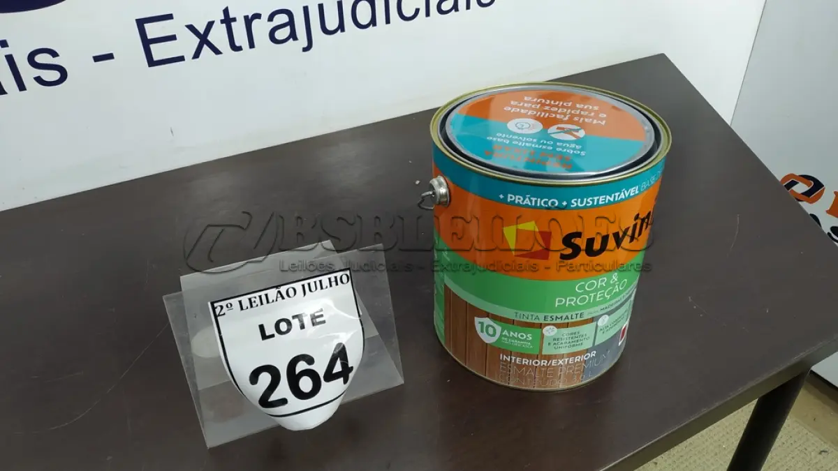 LOTE 264 - 01 LATA DE TINTA ESMALTE DE 3,6L NA COR BRILHANTE VERMELHO MARCA SUVINIL. (NO ESTADO) ATENÇÃO! FAZER A VISITAÇÃO ANTES DE ARREMATAR, NÃO SABEMOS SE FUNCIONA. LEILÃO NÃO TEM GARANTIA E NEM DEVOLUÇÃO, SUJEITO A POSSÍVEIS AVARIAS VISÍVEIS/OCULTAS E/OU AUSÊNCIA DE COMPONENTES.