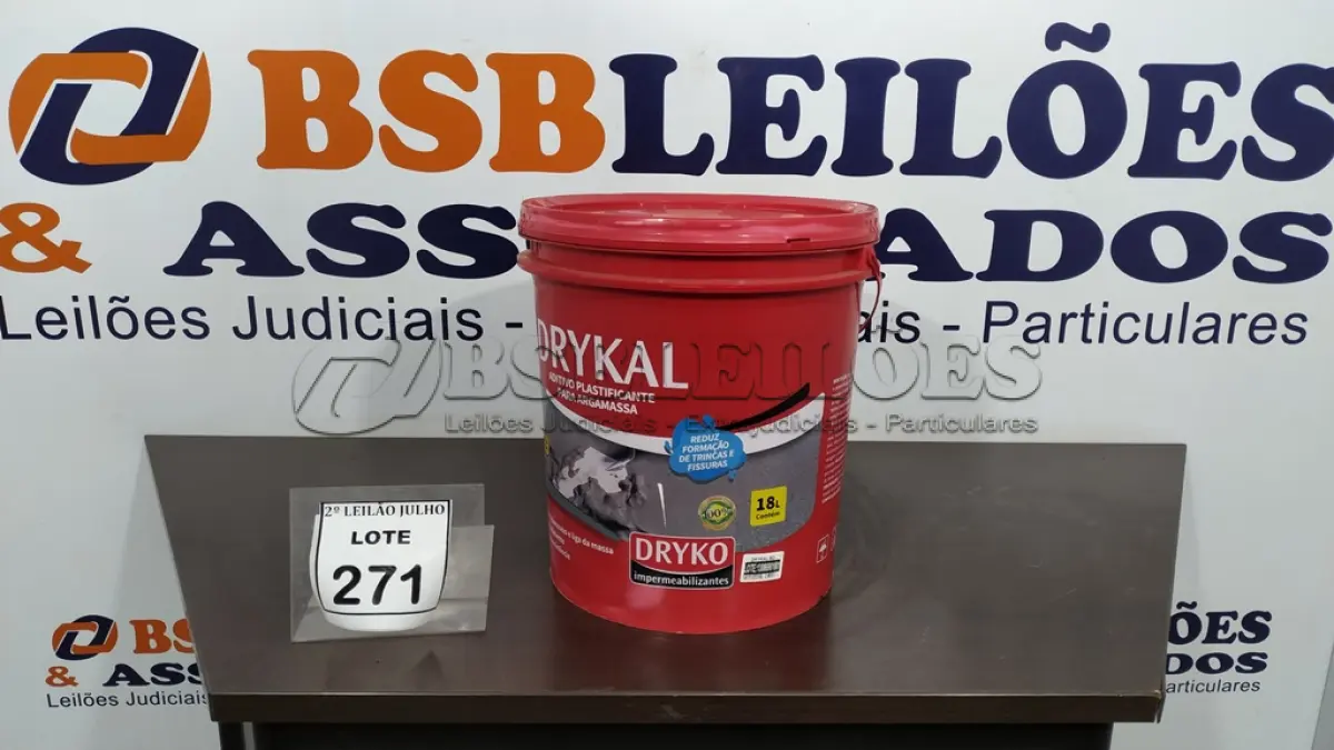 LOTE 271 - 01 GALÃO DE 18L DE ADITIVO PLASTIFICANTE PARA ARGAMASSA MARCA DRYKAL. (NOVO) (NO ESTADO) ATENÇÃO! FAZER A VISITAÇÃO ANTES DE ARREMATAR, NÃO SABEMOS SE FUNCIONA. LEILÃO NÃO TEM GARANTIA E NEM DEVOLUÇÃO, SUJEITO A POSSÍVEIS AVARIAS VISÍVEIS/OCULTAS E/OU AUSÊNCIA DE COMPONENTES.