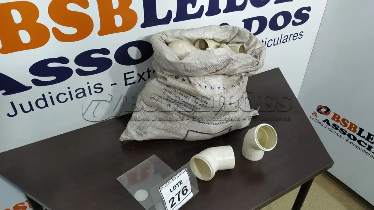 LOTE 276 - 01 LOTE COM GRANDE QUANTIDADE DE JOELHOS DE MEDIDAS VARIADAS. (NO ESTADO) ATENÇÃO! FAZER A VISITAÇÃO ANTES DE ARREMATAR, NÃO SABEMOS SE FUNCIONA. LEILÃO NÃO TEM GARANTIA E NEM DEVOLUÇÃO, SUJEITO A POSSÍVEIS AVARIAS VISÍVEIS/OCULTAS E/OU AUSÊNCIA DE COMPONENTES.