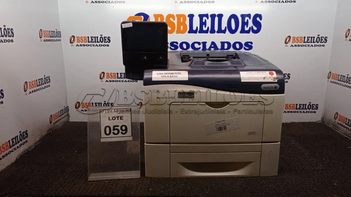 LOTE 059 - 01 IMPRESSORA MULTIFUNCIONAL COM TELA DIGITAL MODELO C400 MARCA XEROX. (NO ESTADO) ATENÇÃO! FAZER A VISITAÇÃO ANTES DE ARREMATAR, NÃO SABEMOS SE FUNCIONA, LEILÃO NÃO TEM GARANTIA E NEM DEVOLUÇÃO, SUJEITO A POSSÍVEIS AVARIAS VISÍVEIS/OCULTAS E/OU AUSÊNCIA DE COMPONENTES.