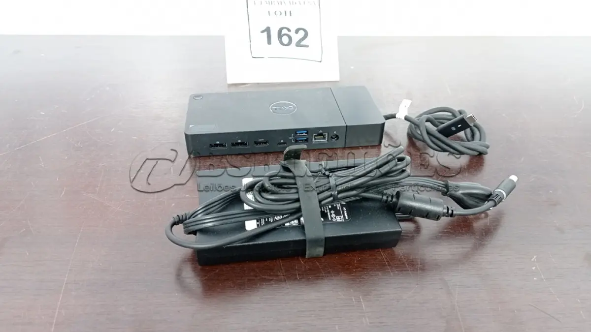 LOTE 162 - 01 DOCK STATION DELL USB TIPO C COM FONTE.  (NO ESTADO EM QUE SE ENCONTRA. SUJEITO A AVARIAS OCULTAS/VISÍVEIS.)