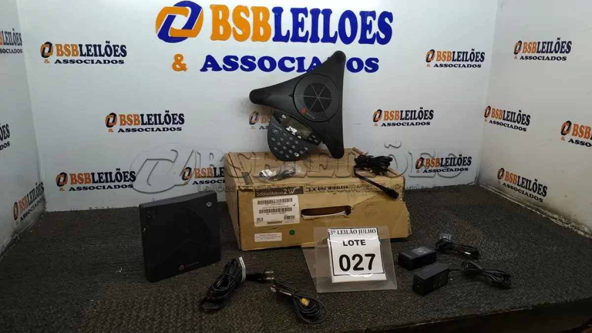 LOTE 027 - 01 ESTAÇÃO PARA VIDEOCONFERÊNCIA. (NO ESTADO) ATENÇÃO! FAZER A VISITAÇÃO ANTES DE ARREMATAR, NÃO SABEMOS SE FUNCIONA, LEILÃO NÃO TEM GARANTIA E NEM DEVOLUÇÃO, SUJEITO A POSSÍVEIS AVARIAS VISÍVEIS/OCULTAS E/OU AUSÊNCIA DE COMPONENTES.