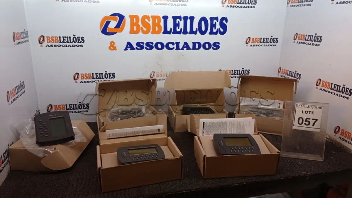 LOTE 057 - 05 MÓDULOS DE EXPANSÃO RETRO ILUMINADO MARCA PLYCOM. (NO ESTADO) ATENÇÃO! FAZER A VISITAÇÃO ANTES DE ARREMATAR, NÃO SABEMOS SE FUNCIONA, LEILÃO NÃO TEM GARANTIA E NEM DEVOLUÇÃO, SUJEITO A POSSÍVEIS AVARIAS VISÍVEIS/OCULTAS E/OU AUSÊNCIA DE COMPONENTES.