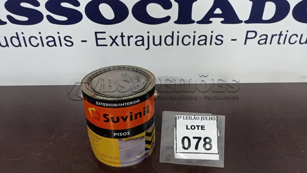 LOTE 078 - 01 LATA DE TINTA PARA PISOS 3,6L NA COR FOSCO CERÂMICA MARCA SUVINIL. (NO ESTADO) ATENÇÃO! FAZER A VISITAÇÃO ANTES DE ARREMATAR, NÃO SABEMOS SE FUNCIONA, LEILÃO NÃO TEM GARANTIA E NEM DEVOLUÇÃO, SUJEITO A POSSÍVEIS AVARIAS VISÍVEIS/OCULTAS E/OU AUSÊNCIA DE COMPONENTES.