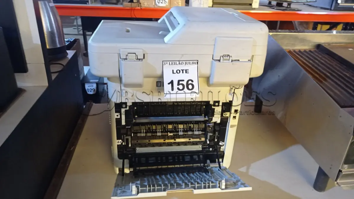 LOTE 156 - 01 IMPRESSORA MULTIFUNCIONAL MFC-L8850CDW MARCA BROTHER. (NO ESTADO) ATENÇÃO! FAZER A VISITAÇÃO ANTES DE ARREMATAR, NÃO SABEMOS SE FUNCIONA, LEILÃO NÃO TEM GARANTIA E NEM DEVOLUÇÃO, SUJEITO A POSSÍVEIS AVARIAS VISÍVEIS/OCULTAS E/OU AUSÊNCIA DE COMPONENTES.