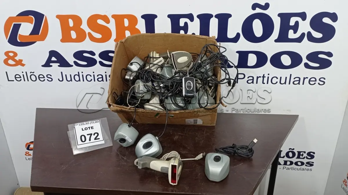 LOTE 072 - 01 LOTE COM GRANDE QUANTIDADE DE LEITORES BIOMÉTRICOS DIGITAL E LEITORES DE CÓDIGOS DE BARRA. (NO ESTADO) ATENÇÃO! FAZER A VISITAÇÃO ANTES DE ARREMATAR, NÃO SABEMOS SE FUNCIONA, LEILÃO NÃO TEM GARANTIA E NEM DEVOLUÇÃO, SUJEITO A POSSÍVEIS AVARIAS VISÍVEIS/OCULTAS E/OU AUSÊNCIA DE COMPONENTES.