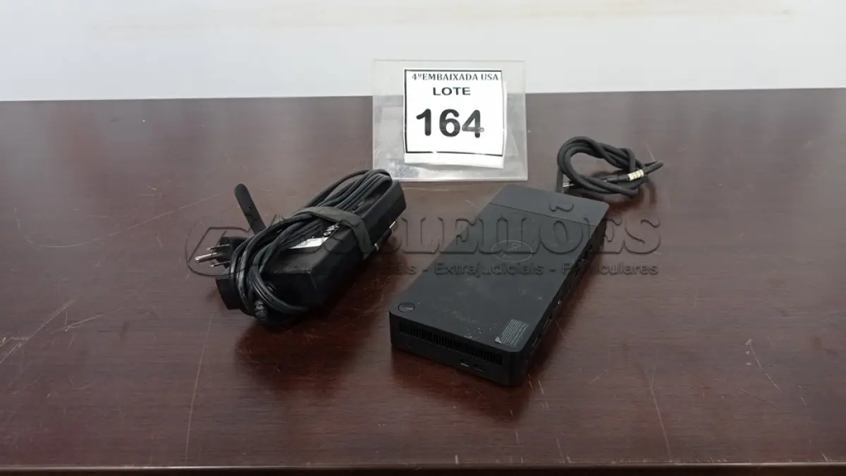 LOTE 164 - 01 DOCK STATION DELL USB TIPO C COM FONTE.  (NO ESTADO EM QUE SE ENCONTRA. SUJEITO A AVARIAS OCULTAS/VISÍVEIS.)