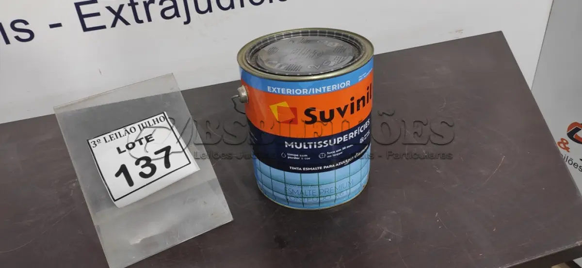 LOTE 137 - 01 LATA DE TINTA ESMALTE PARA AZULEJOS E PASTILHAS 3,6L NA COR ACETINADO BRANCO MARCA SUVINIL. (NO ESTADO) ATENÇÃO! FAZER A VISITAÇÃO ANTES DE ARREMATAR, NÃO SABEMOS SE FUNCIONA, LEILÃO NÃO TEM GARANTIA E NEM DEVOLUÇÃO, SUJEITO A POSSÍVEIS AVARIAS VISÍVEIS/OCULTAS E/OU AUSÊNCIA DE COMPONENTES.