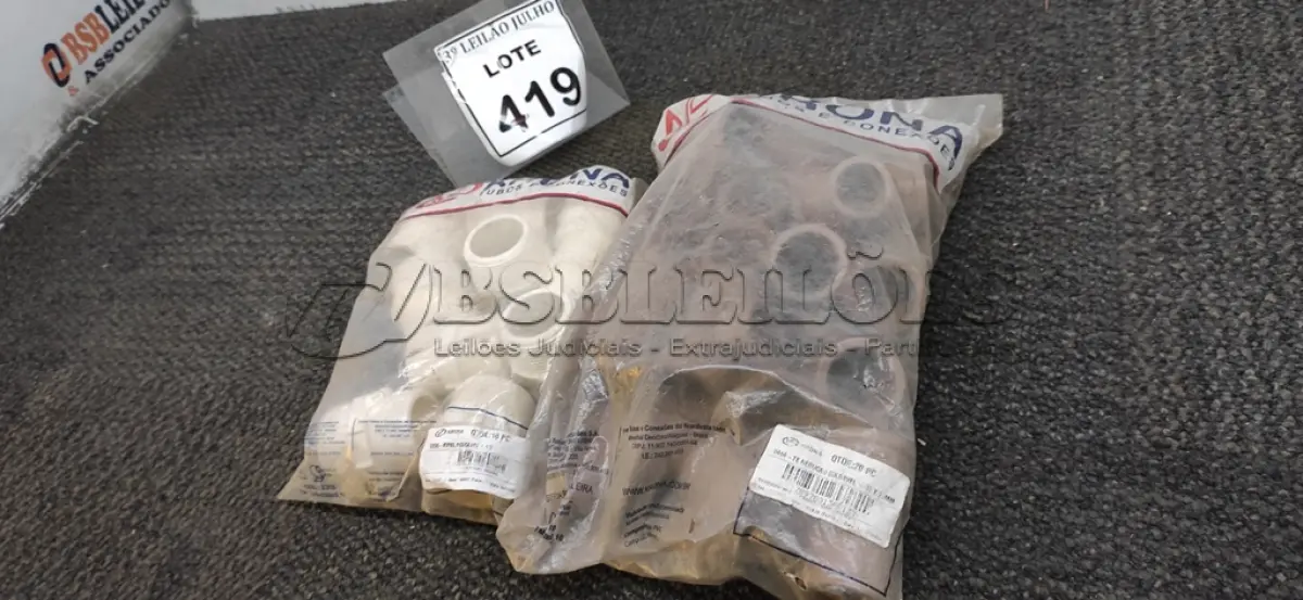 LOTE 419 - 20 PEÇAS DE TÊ DE REDUÇÃO DE 32X25 E 10 NIPLE ROSCÁVEL 1.1/2. (NO ESTADO) ATENÇÃO! FAZER A VISITAÇÃO ANTES DE ARREMATAR, NÃO SABEMOS SE FUNCIONA. LEILÃO NÃO TEM GARANTIA E NEM DEVOLUÇÃO, SUJEITO A POSSÍVEIS AVARIAS VISÍVEIS/OCULTAS E/OU AUSÊNCIA DE COMPONENTES.