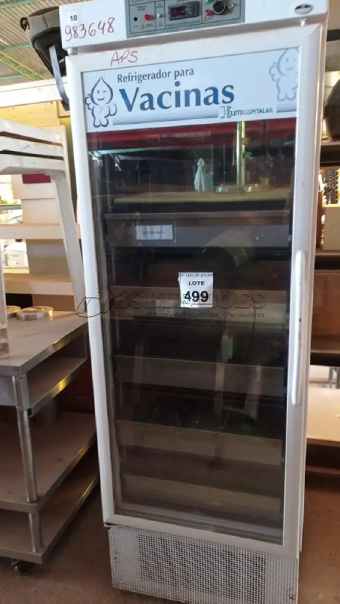 LOTE 499 - 01 REFRIGERADOR PARA VACINAS. (NO ESTADO) ATENÇÃO! FAZER A VISITAÇÃO ANTES DE ARREMATAR, NÃO SABEMOS SE FUNCIONA, LEILÃO NÃO TEM GARANTIA E NEM DEVOLUÇÃO, SUJEITO A POSSÍVEIS AVARIAS VISÍVEIS/OCULTAS E/OU AUSÊNCIA DE COMPONENTES.
