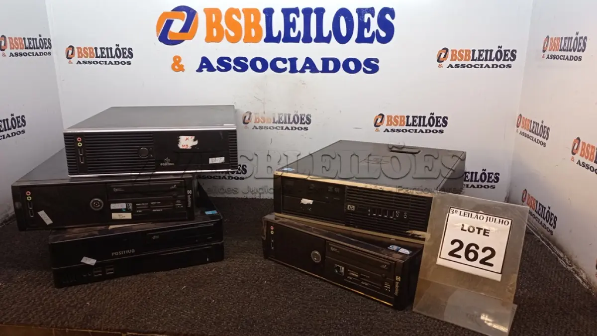 LOTE 262 - 05 CPU’S DE MARCAS E MODELOS DIVERSOS. (NO ESTADO) ATENÇÃO! FAZER A VISITAÇÃO ANTES DE ARREMATAR, NÃO SABEMOS SE FUNCIONA, LEILÃO NÃO TEM GARANTIA E NEM DEVOLUÇÃO, SUJEITO A POSSÍVEIS AVARIAS VISÍVEIS/OCULTAS E/OU AUSÊNCIA DE COMPONENTES.