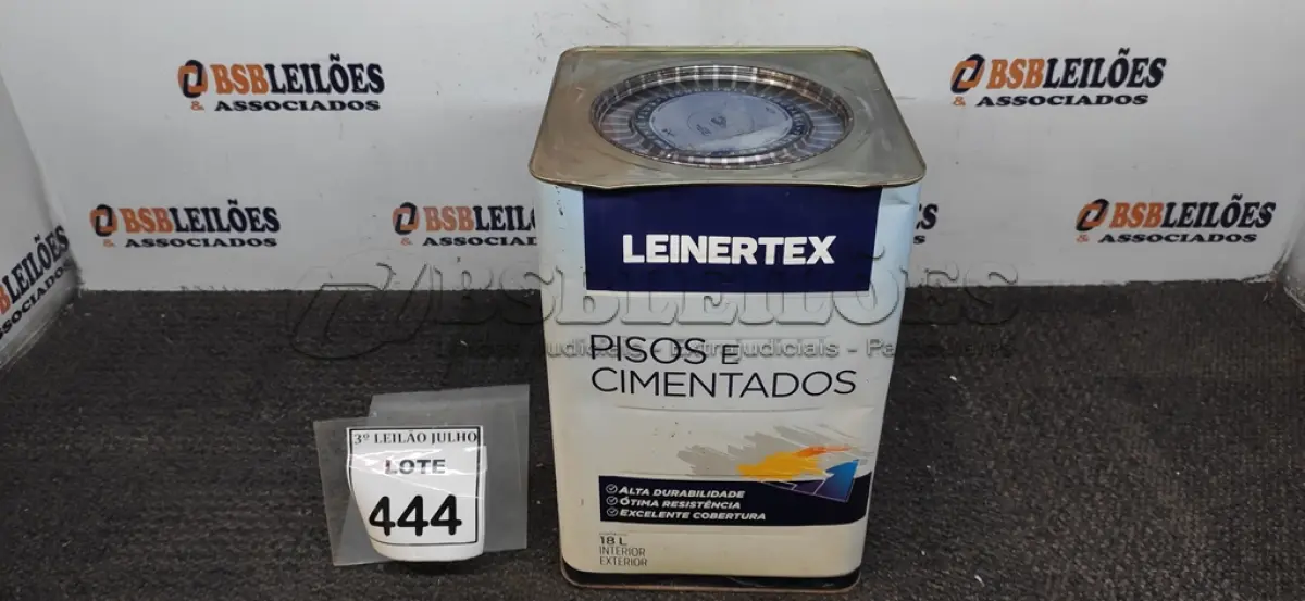 LOTE 444 - 01 LATA DE TINTA PARA PISOS E CIMENTADOS 18L COR PRETO MARCA LEINERTEX. (NO ESTADO) ATENÇÃO! FAZER A VISITAÇÃO ANTES DE ARREMATAR, NÃO SABEMOS SE FUNCIONA, LEILÃO NÃO TEM GARANTIA E NEM DEVOLUÇÃO, SUJEITO A POSSÍVEIS AVARIAS VISÍVEIS/OCULTAS E/OU AUSÊNCIA DE COMPONENTES.