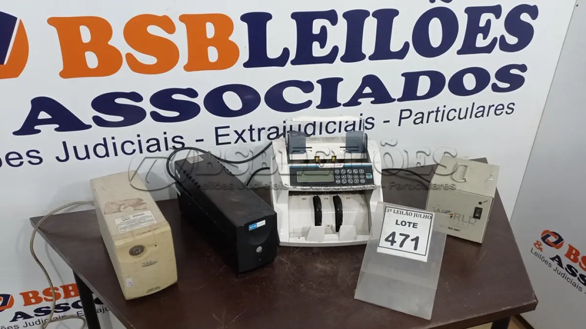 LOTE 471 - 01 MÁQUINA DE CONTAR CÉDULAS, 01 TRANSFORMADOR E 02 NOBREAKS. (NO ESTADO) ATENÇÃO! FAZER A VISITAÇÃO ANTES DE ARREMATAR, NÃO SABEMOS SE FUNCIONA, LEILÃO NÃO TEM GARANTIA E NEM DEVOLUÇÃO, SUJEITO A POSSÍVEIS AVARIAS VISÍVEIS/OCULTAS E/OU AUSÊNCIA DE COMPONENTES.