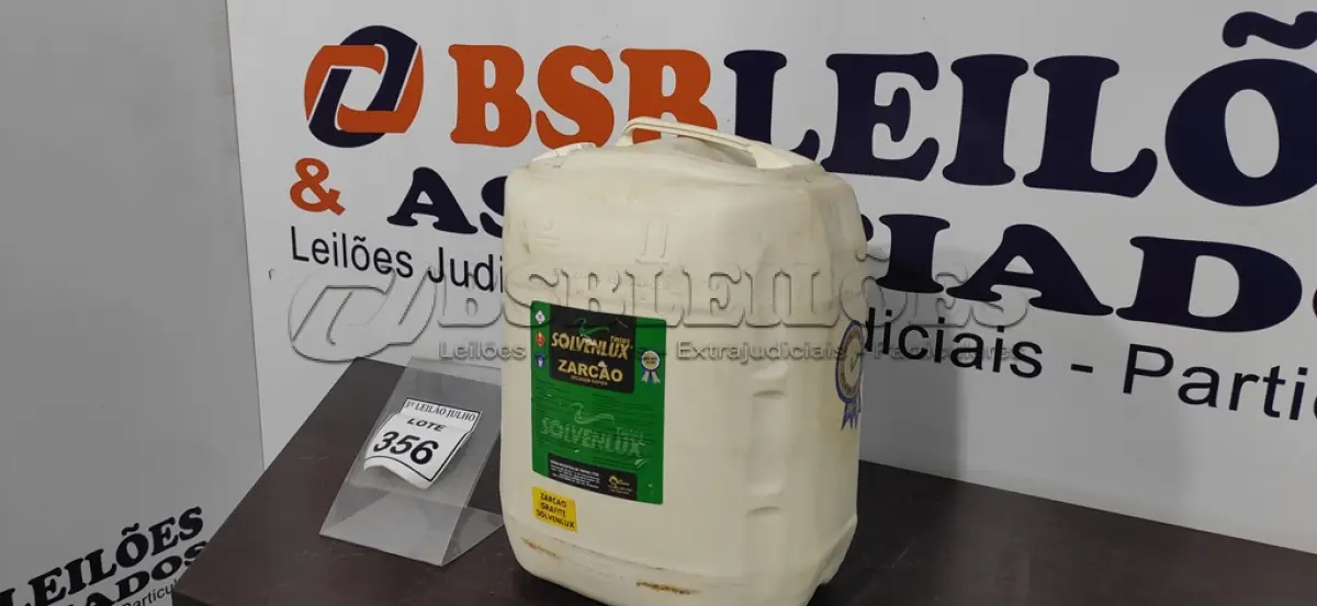 LOTE 356 - 01 GALÃO DE ZARCÃO 20LTS COR GRAFITE MARCA SOLVENLUX. (NO ESTADO) ATENÇÃO! FAZER A VISITAÇÃO ANTES DE ARREMATAR, NÃO SABEMOS SE FUNCIONA, LEILÃO NÃO TEM GARANTIA E NEM DEVOLUÇÃO, SUJEITO A POSSÍVEIS AVARIAS VISÍVEIS/OCULTAS E/OU AUSÊNCIA DE COMPONENTES.
