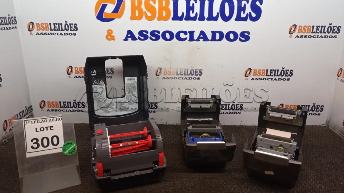 LOTE 300 - 02 IMPRESSORAS DE CUPOM MARCA DIEBOLD E 01 IMPRESSORA DE ETIQUETAS MARCA HONEYWELL. (NO ESTADO) ATENÇÃO! FAZER A VISITAÇÃO ANTES DE ARREMATAR, NÃO SABEMOS SE FUNCIONA, LEILÃO NÃO TEM GARANTIA E NEM DEVOLUÇÃO, SUJEITO A POSSÍVEIS AVARIAS VISÍVEIS/OCULTAS E/OU AUSÊNCIA DE COMPONENTES.