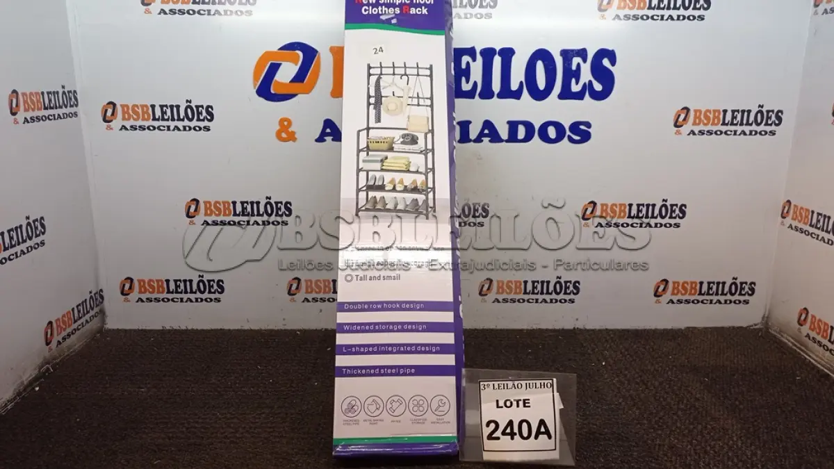 LOTE 240 - SAPATEIRA  ARARA 16 PARES DE SAPATOS  COM PORTA OBJETOS 8 GANCHOS PRATELEIRA 4 ANDARES  TAMANHO 1.72ACM 0.80LCM 0.29.5ECM (NO ESTADO) ATENÇÃO! FAZER A VISITAÇÃO ANTES DE ARREMATAR, NÃO SABEMOS SE FUNCIONA, LEILÃO NÃO TEM GARANTIA E NEM DEVOLUÇÃO, SUJEITO A POSSÍVEIS AVARIAS VISÍVEIS/OCULTAS E/OU AUSÊNCIA DE COMPONENTES.