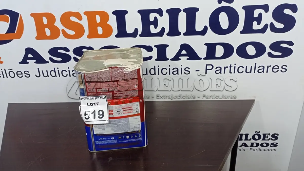 LOTE 519 - 01 LATA DE TINTA ACRÍLICA METALATEX SHERWIN-WILLIAMS 16L NA COR PALHA. (NO ESTADO) ATENÇÃO! FAZER A VISITAÇÃO ANTES DE ARREMATAR, NÃO SABEMOS SE FUNCIONA, LEILÃO NÃO TEM GARANTIA E NEM DEVOLUÇÃO, SUJEITO A POSSÍVEIS AVARIAS VISÍVEIS/OCULTAS E/OU AUSÊNCIA DE COMPONENTES.