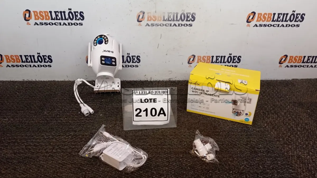 LOTE 210 - CÂMERA DUPLA IP WIFI INTELIGENTE EXTERNA APPS YOOSEE  ALTO FALANTE MICROFONE GIRA 360GRAUS COM LEDES BRANCO FOTOSSENSÍVEL 1080P  (NO ESTADO) ATENÇÃO! FAZER A VISITAÇÃO ANTES DE ARREMATAR, NÃO SABEMOS SE FUNCIONA, LEILÃO NÃO TEM GARANTIA E NEM DEVOLUÇÃO, SUJEITO A POSSÍVEIS AVARIAS VISÍVEIS/OCULTAS E/OU AUSÊNCIA DE COMPONENTES.