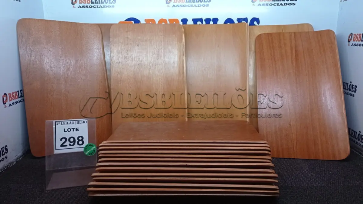 LOTE 298 - 20 PLACAS DE MADEIRAS. (NO ESTADO) ATENÇÃO! FAZER A VISITAÇÃO ANTES DE ARREMATAR, NÃO SABEMOS SE FUNCIONA, LEILÃO NÃO TEM GARANTIA E NEM DEVOLUÇÃO, SUJEITO A POSSÍVEIS AVARIAS VISÍVEIS/OCULTAS E/OU AUSÊNCIA DE COMPONENTES.