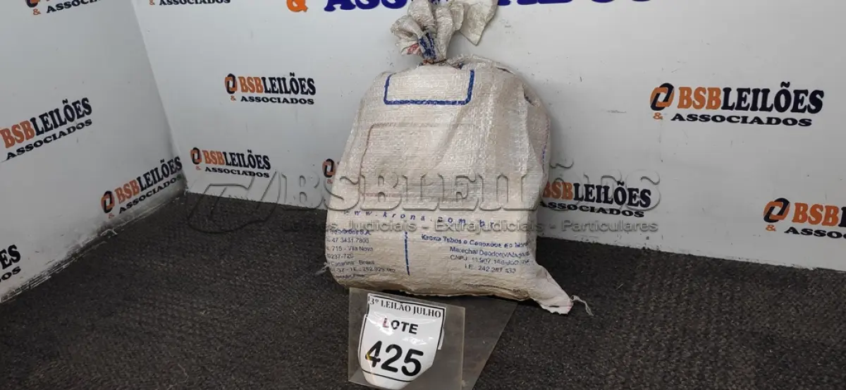 LOTE 425 - 03 UNIDADES DE LUVAS DE CORRER 150MM. (NO ESTADO) ATENÇÃO! FAZER A VISITAÇÃO ANTES DE ARREMATAR, NÃO SABEMOS SE FUNCIONA, LEILÃO NÃO TEM GARANTIA E NEM DEVOLUÇÃO, SUJEITO A POSSÍVEIS AVARIAS VISÍVEIS/OCULTAS E/OU AUSÊNCIA DE COMPONENTES.