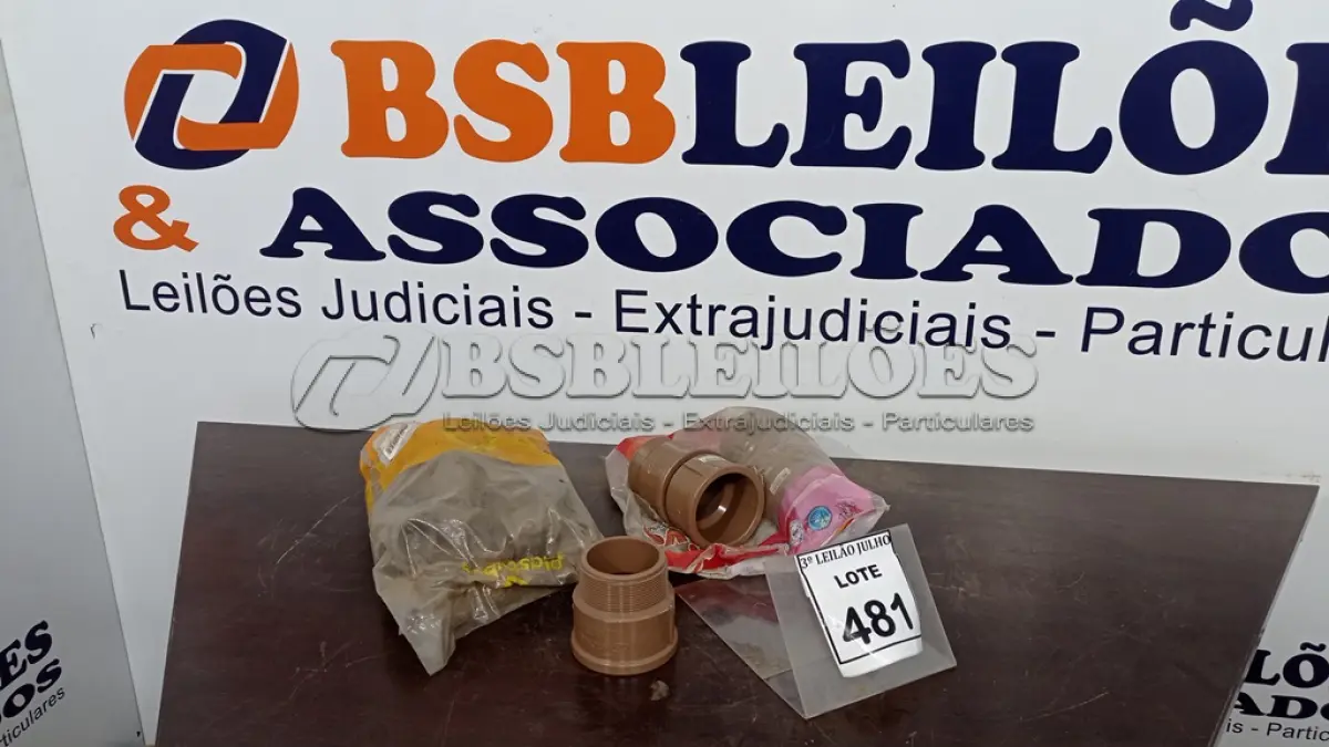 LOTE 481 - 06 PEÇAS DE ADAPTADOR SOLDÁVEL 75MMX.1/2 E 20 PEÇAS DE CURVA 90° DN 25. (NO ESTADO) ATENÇÃO! FAZER A VISITAÇÃO ANTES DE ARREMATAR, NÃO SABEMOS SE FUNCIONA, LEILÃO NÃO TEM GARANTIA E NEM DEVOLUÇÃO, SUJEITO A POSSÍVEIS AVARIAS VISÍVEIS/OCULTAS E/OU AUSÊNCIA DE COMPONENTES.
