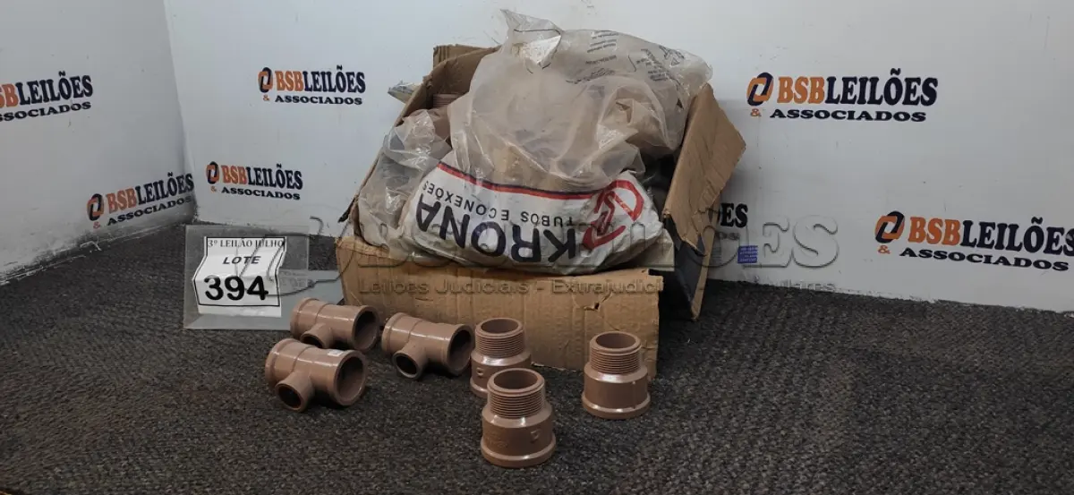 LOTE 394 - 01 LOTE COM GRANDE QUANTIDADE DE ADAPTADORES SOLDÁVEL DE MEDIDAS DIVERSAS. (NO ESTADO) ATENÇÃO! FAZER A VISITAÇÃO ANTES DE ARREMATAR, NÃO SABEMOS SE FUNCIONA. LEILÃO NÃO TEM GARANTIA E NEM DEVOLUÇÃO, SUJEITO A POSSÍVEIS AVARIAS VISÍVEIS/OCULTAS E/OU AUSÊNCIA DE COMPONENTES.