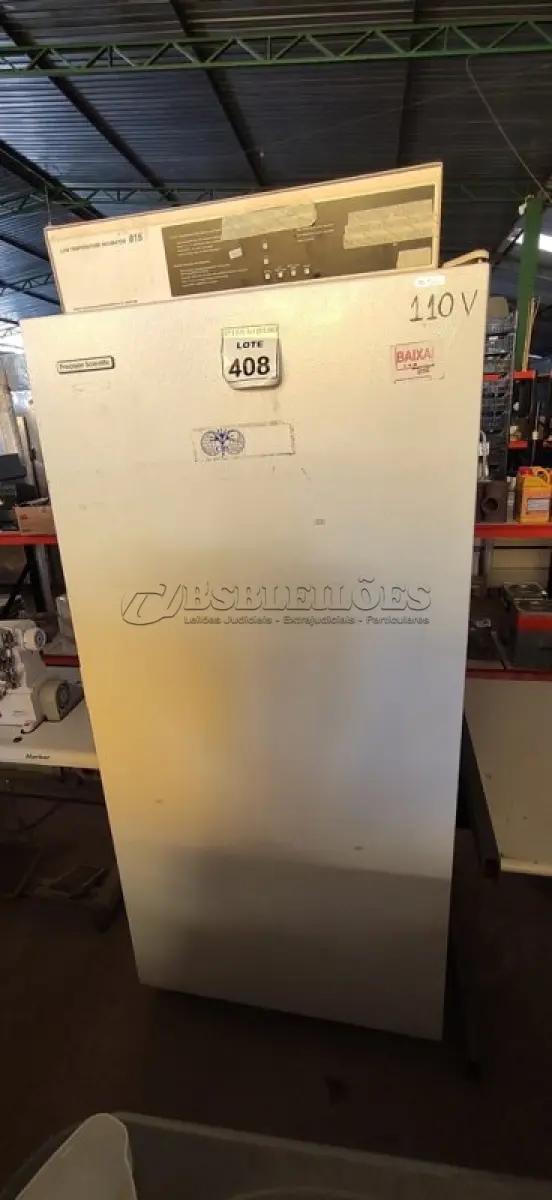 LOTE 408 - 01 INCUBADORA DE LABORATÓRIO 110V. (NO ESTADO) ATENÇÃO! FAZER A VISITAÇÃO ANTES DE ARREMATAR, NÃO SABEMOS SE FUNCIONA. LEILÃO NÃO TEM GARANTIA E NEM DEVOLUÇÃO, SUJEITO A POSSÍVEIS AVARIAS VISÍVEIS/OCULTAS E/OU AUSÊNCIA DE COMPONENTES.