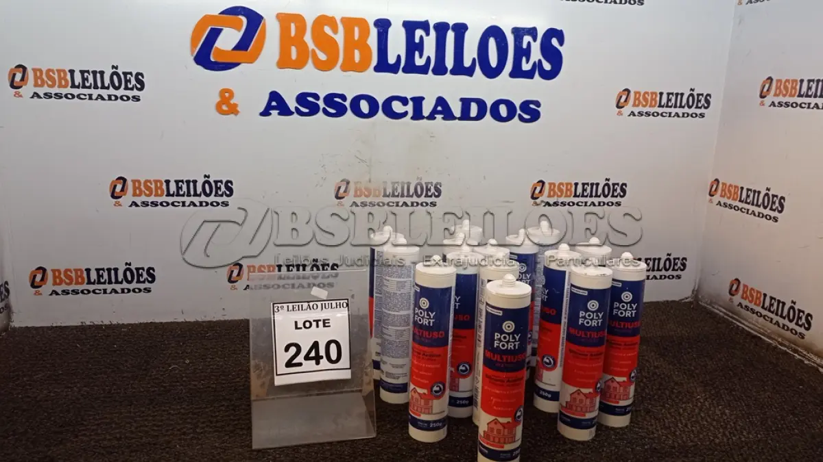 LOTE 522 - 15 BISNAGAS DE SILICONE ACÉTICO COM 250G MARCA POLY FORT. (NO ESTADO) ATENÇÃO! FAZER A VISITAÇÃO ANTES DE ARREMATAR, NÃO SABEMOS SE FUNCIONA, LEILÃO NÃO TEM GARANTIA E NEM DEVOLUÇÃO, SUJEITO A POSSÍVEIS AVARIAS VISÍVEIS/OCULTAS E/OU AUSÊNCIA DE COMPONENTES.