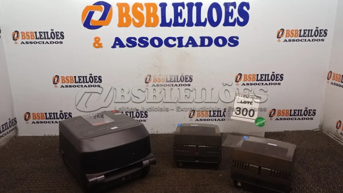 LOTE 300 - 02 IMPRESSORAS DE CUPOM MARCA DIEBOLD E 01 IMPRESSORA DE ETIQUETAS MARCA HONEYWELL. (NO ESTADO) ATENÇÃO! FAZER A VISITAÇÃO ANTES DE ARREMATAR, NÃO SABEMOS SE FUNCIONA, LEILÃO NÃO TEM GARANTIA E NEM DEVOLUÇÃO, SUJEITO A POSSÍVEIS AVARIAS VISÍVEIS/OCULTAS E/OU AUSÊNCIA DE COMPONENTES.