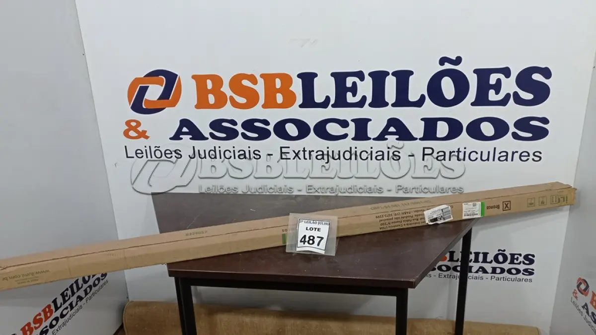 LOTE 487 - 25 CANALETAS 10X10X2000MM. (NO ESTADO) ATENÇÃO! FAZER A VISITAÇÃO ANTES DE ARREMATAR, NÃO SABEMOS SE FUNCIONA, LEILÃO NÃO TEM GARANTIA E NEM DEVOLUÇÃO, SUJEITO A POSSÍVEIS AVARIAS VISÍVEIS/OCULTAS E/OU AUSÊNCIA DE COMPONENTES.