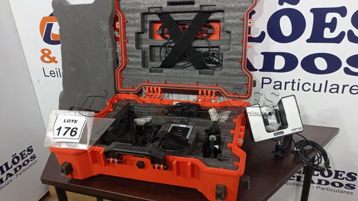 LOTE 176 - 01 KIT COLLECT BIO AEX-14224 MARCA AKIYAMA COM CASE. (NO ESTADO) ATENÇÃO! FAZER A VISITAÇÃO ANTES DE ARREMATAR, NÃO SABEMOS SE FUNCIONA, LEILÃO NÃO TEM GARANTIA E NEM DEVOLUÇÃO, SUJEITO A POSSÍVEIS AVARIAS VISÍVEIS/OCULTAS E/OU AUSÊNCIA DE COMPONENTES.