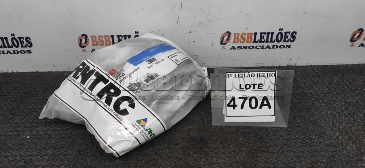 LOTE 520 - 01 PACOTE COM 30 MASCARAS DE SEGURANÇA 3M AURA 9320+BR SEM VÁLVULA. (NO ESTADO) ATENÇÃO! FAZER A VISITAÇÃO ANTES DE ARREMATAR, NÃO SABEMOS SE FUNCIONA, LEILÃO NÃO TEM GARANTIA E NEM DEVOLUÇÃO, SUJEITO A POSSÍVEIS AVARIAS VISÍVEIS/OCULTAS E/OU AUSÊNCIA DE COMPONENTES.