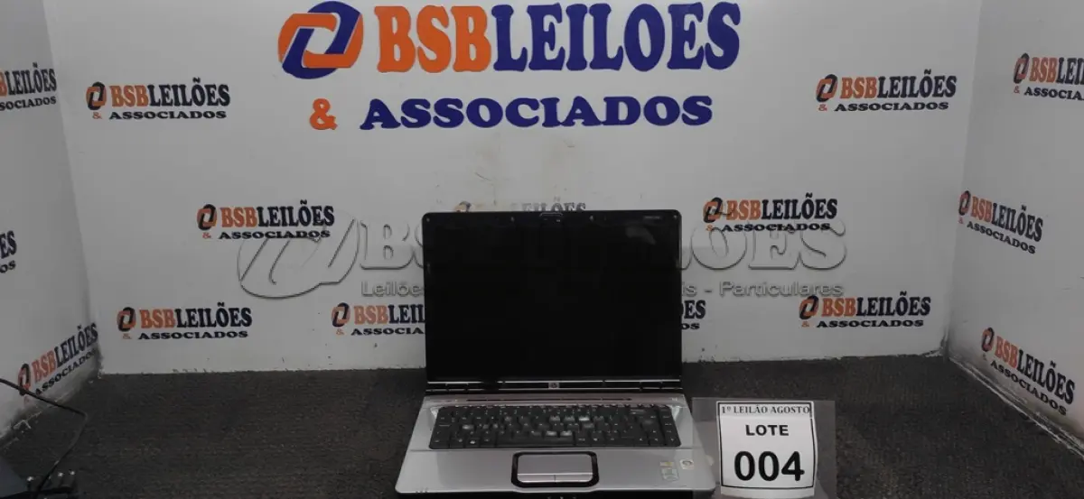 LOTE 004 - 01 NOTEBOOK MARCA HP. (NO ESTADO) ATENÇÃO! FAZER A VISITAÇÃO ANTES DE ARREMATAR, NÃO SABEMOS SE FUNCIONA. LEILÃO NÃO TEM GARANTIA E NEM DEVOLUÇÃO, SUJEITO A POSSÍVEIS AVARIAS VISÍVEIS/OCULTAS E/OU AUSÊNCIA DE COMPONENTES.